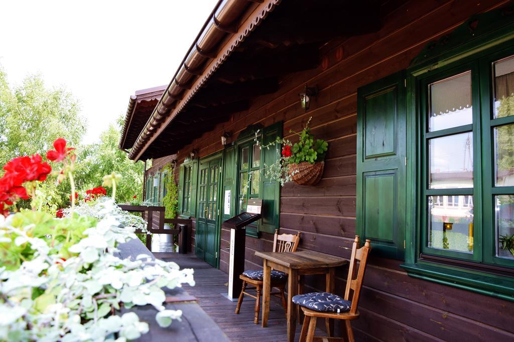 Bojarski Gosciniec Narewka Exterior foto
