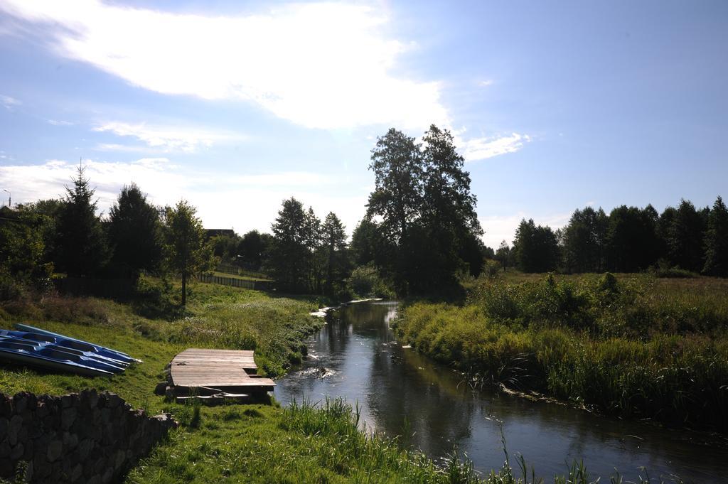 Bojarski Gosciniec Narewka Exterior foto